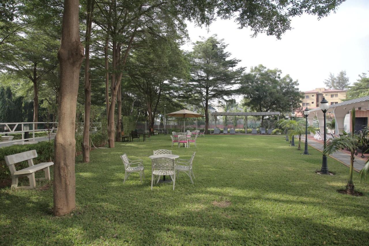 Bon Hotel Elvis Mobushipe Dış mekan fotoğraf